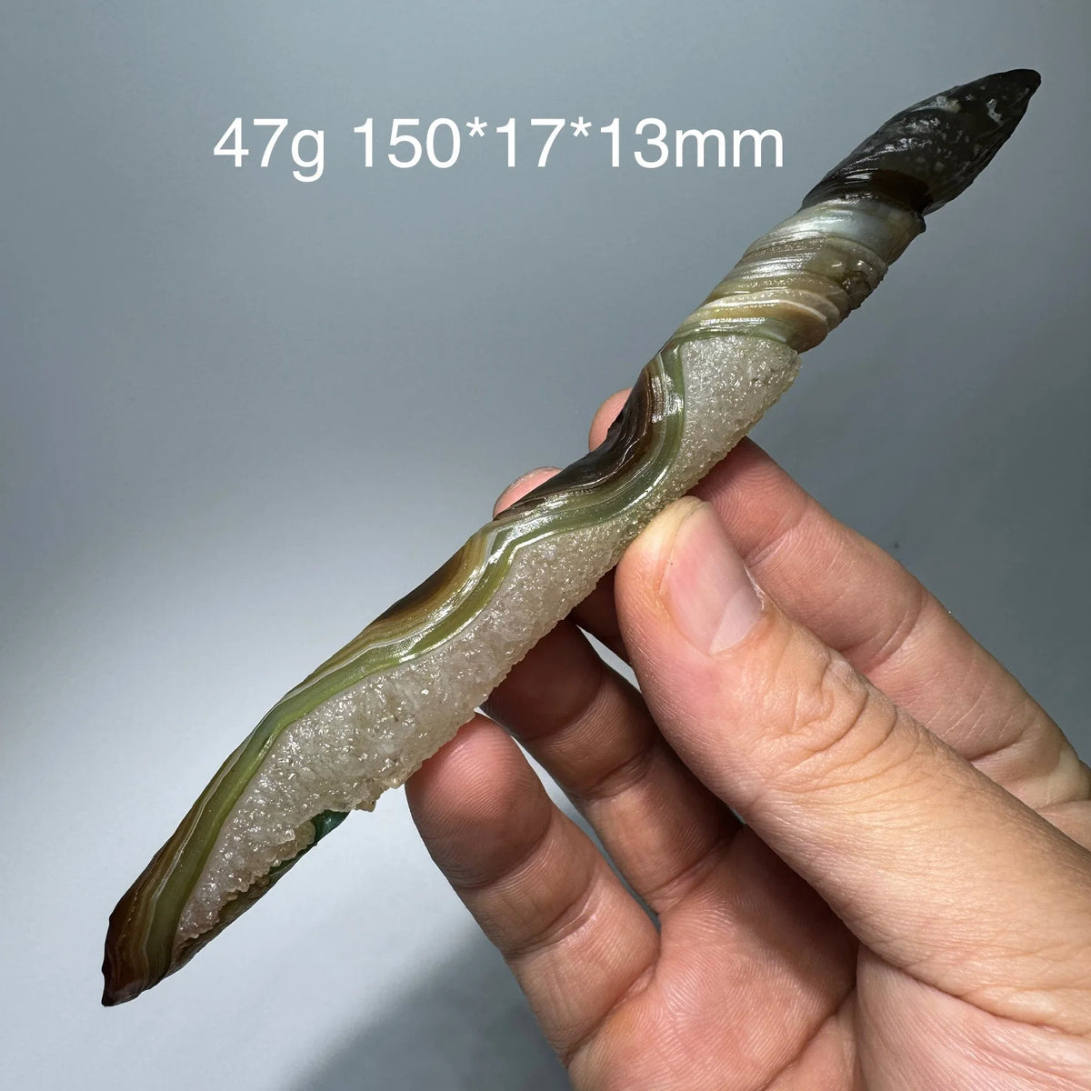 Natural Black Agate Mineral Specimen Energy Crystal Geode Healing Witchcraft Raw Stone Meditation Stick Halloween Decor BM1-33