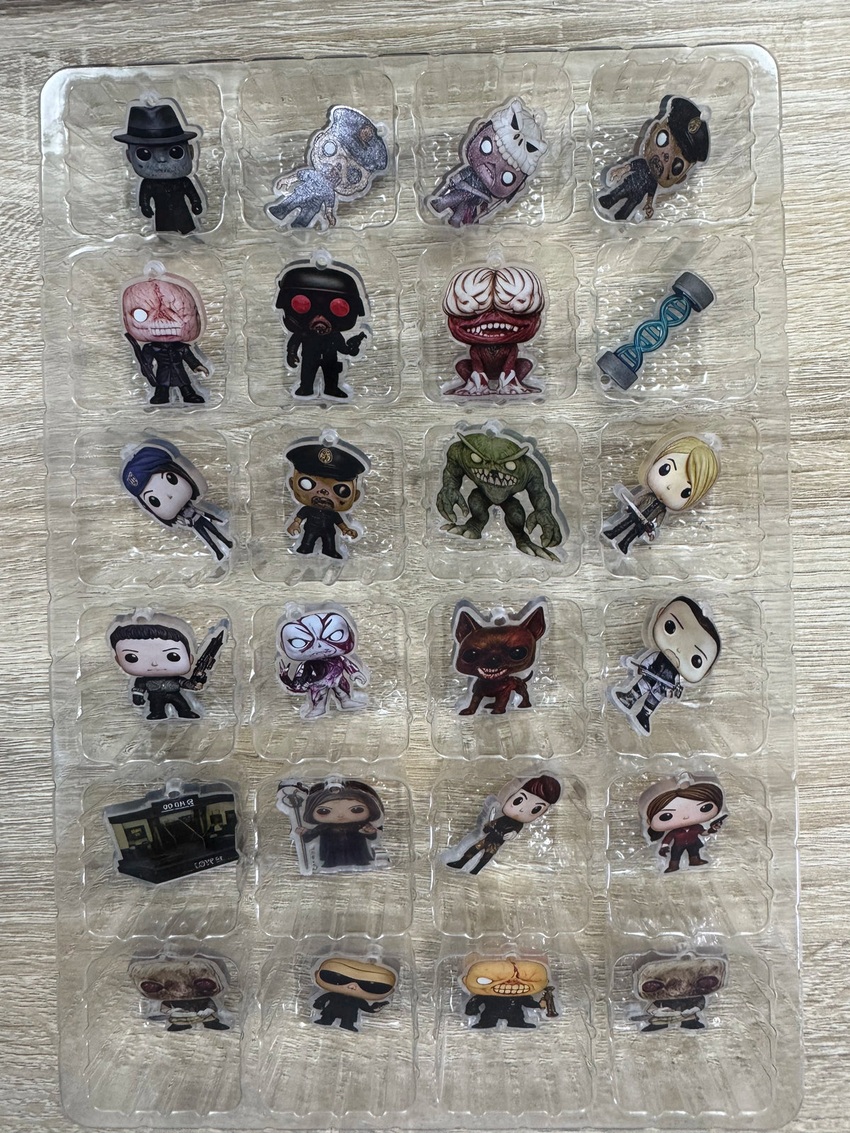 Resident Evil Advent Calendar 30th Advent Calendar 24 Days 2D Acrylic Hanging Ornament Blind Box Halloween Decor Gift