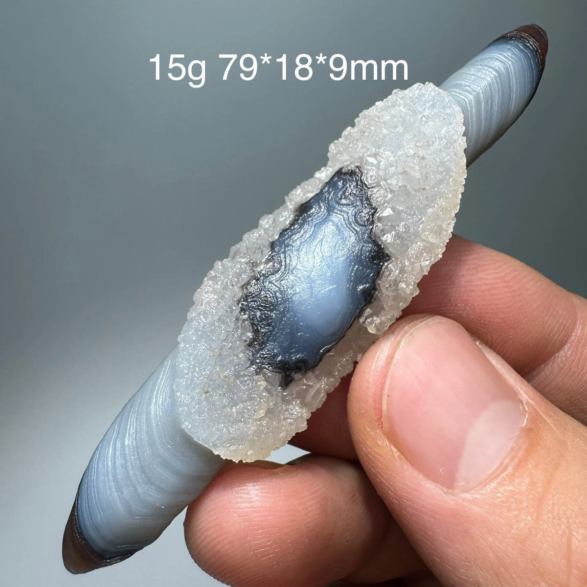 Natural Black Agate Mineral Specimen Energy Crystal Geode Healing Witchcraft Raw Stone Meditation Stick Halloween Decor BM1-33