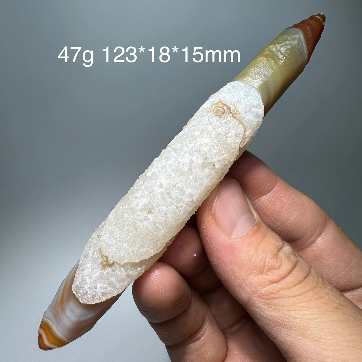 Natural Black Agate Mineral Specimen Energy Crystal Geode Healing Witchcraft Raw Stone Meditation Stick Halloween Decor BM1-33
